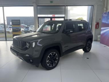 Voir le détail de l'offre de cette JEEP Renegade 1.3 Turbo T4 240ch PHEV 4xe Upland BVA6 eAWD de 2023 en vente à partir de 39 999 € 