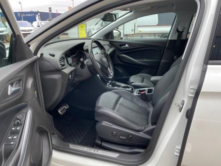 OPEL Grandland X 1.6 Turbo 180ch Ultimate BVA8 à vendre à Bourges - Image n°9