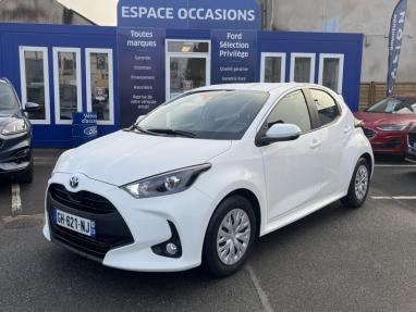 Voir le détail de l'offre de cette TOYOTA Yaris 116h Dynamic Business 5p + Programme Beyond Zero Academy MY21 de 2022 en vente à partir de 187.11 €  / mois