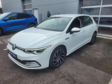 Voir le détail de l'offre de cette VOLKSWAGEN Golf 1.5 TSI ACT OPF 130ch  Life 1st de 2020 en vente à partir de 19 599 € 