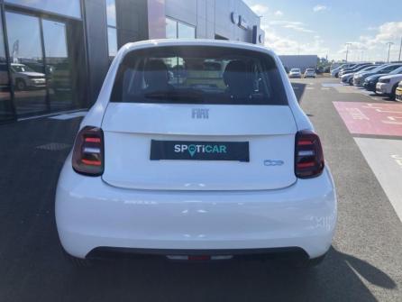FIAT 500 e 95ch Action à vendre à Châteauroux - Image n°6