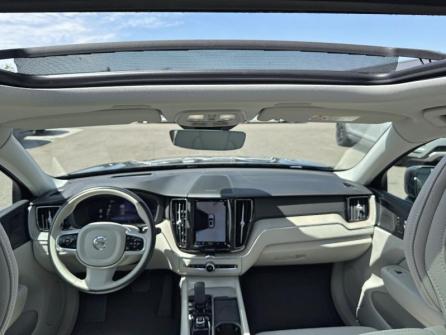 VOLVO XC60 T6 AWD 253 + 145ch Utimate Style Chrome Geartronic à vendre à Troyes - Image n°5