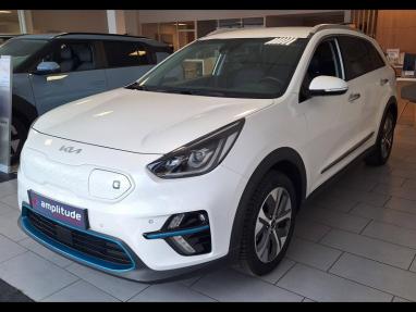 Voir le détail de l'offre de cette KIA e-Niro Design 204ch de 2022 en vente à partir de 195.34 € / mois